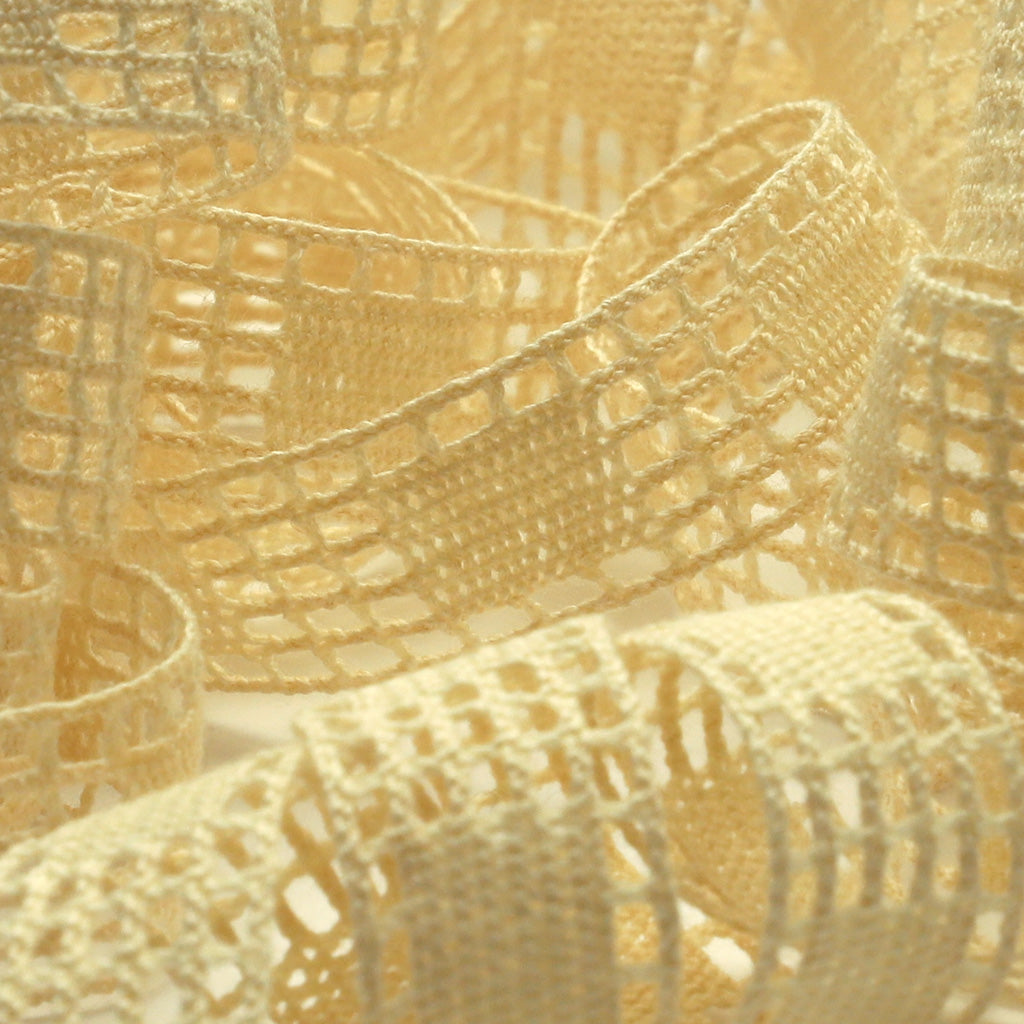 オーガニックコットントーションレース #00 キナリ