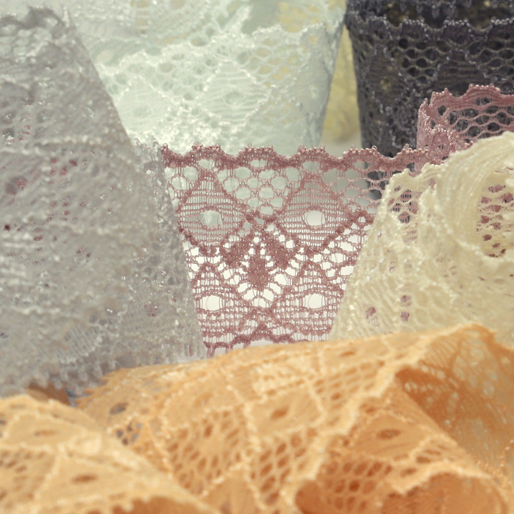 ストレッチトリミングレース #50 ブラック