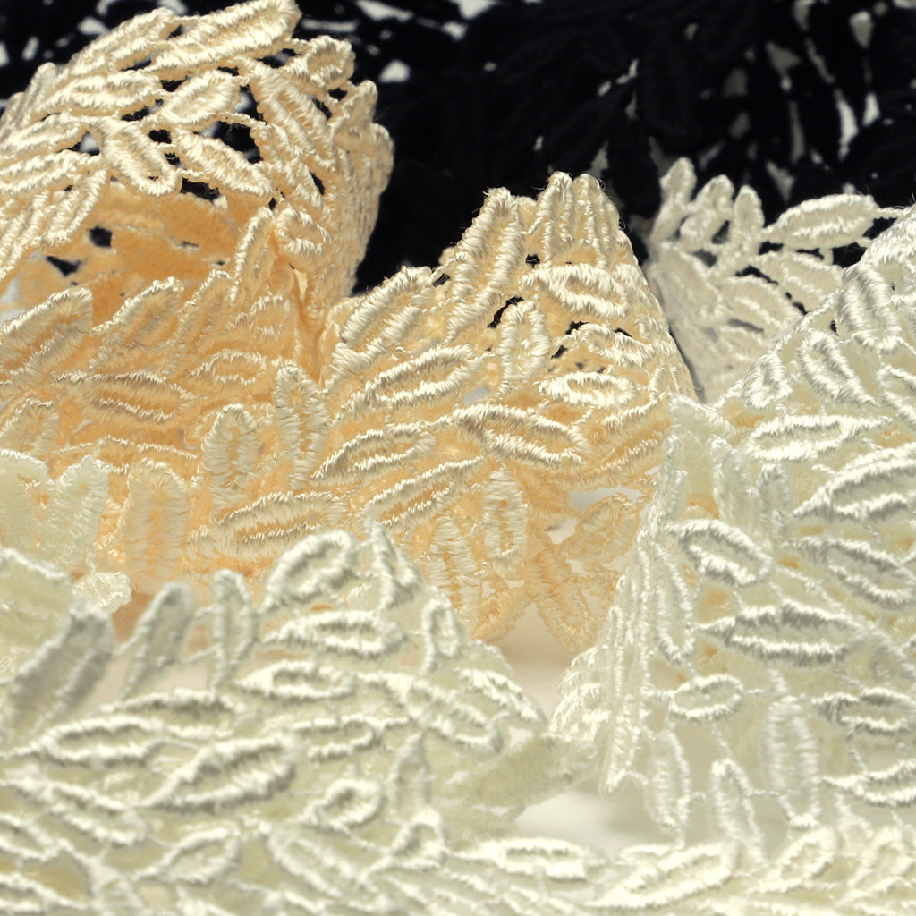 ケミカルエンブロイダリーレース #158 ミルク